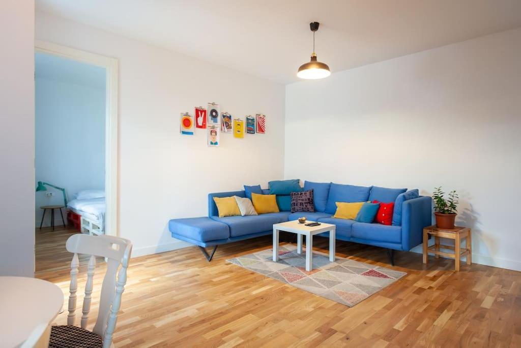 Daire Design Location *